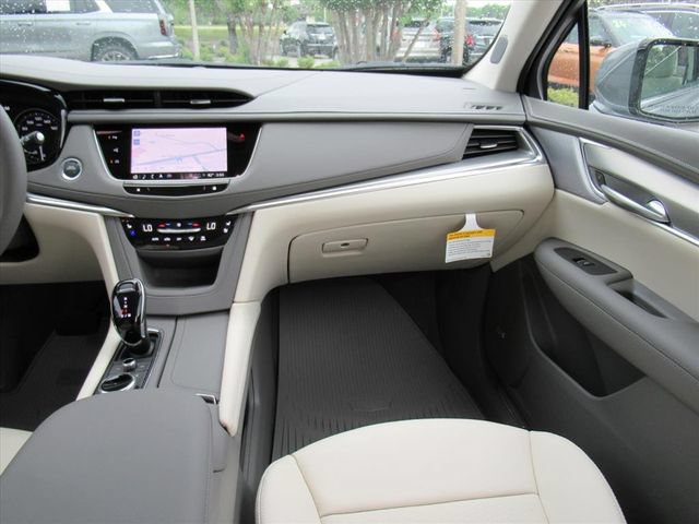New 2026 Cadillac XT5 Premium Luxury w/ Driver Assist Package FWD image 13