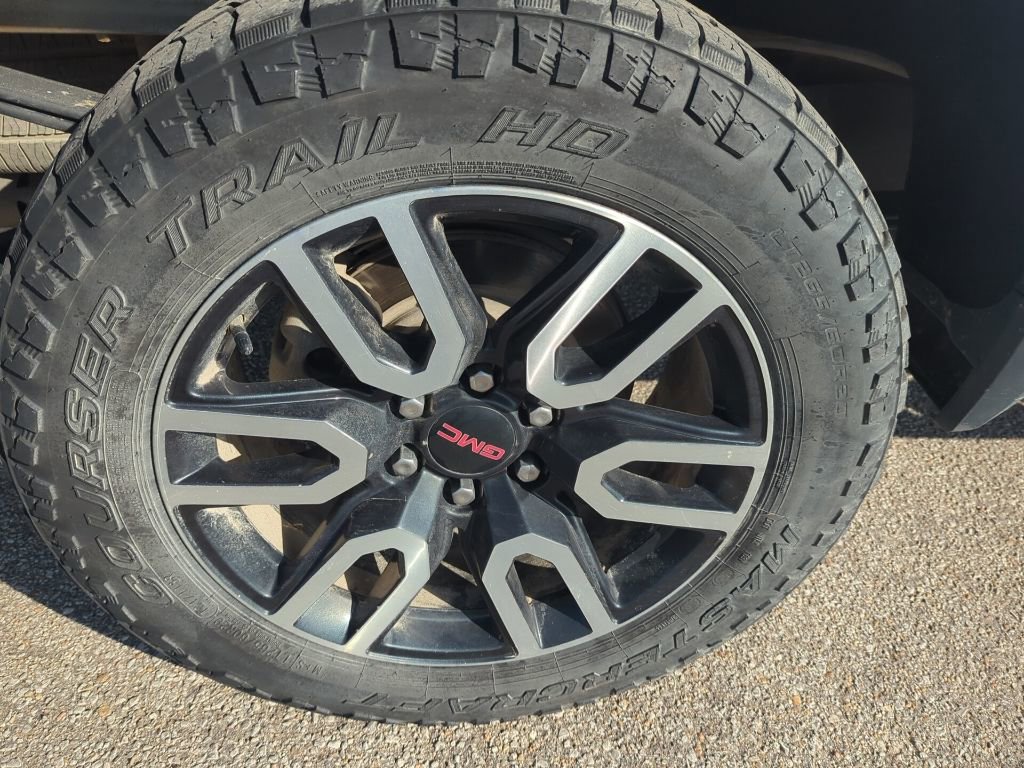 Used 2021 GMC Sierra 1500 AT4 w/ AT4 Value Package image 9