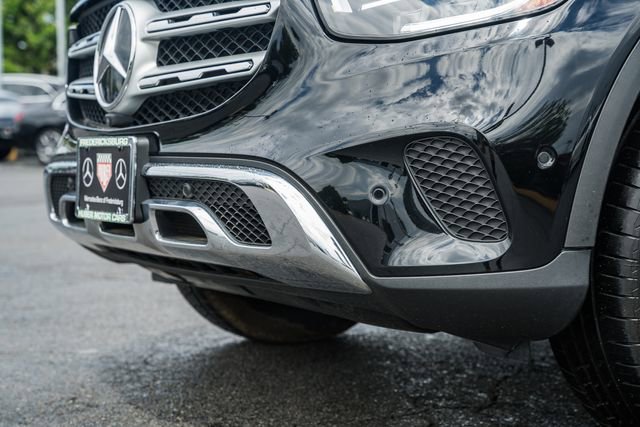 Used 2022 Mercedes-Benz GLC 300 4MATIC w/ Premium Package Lite image 14