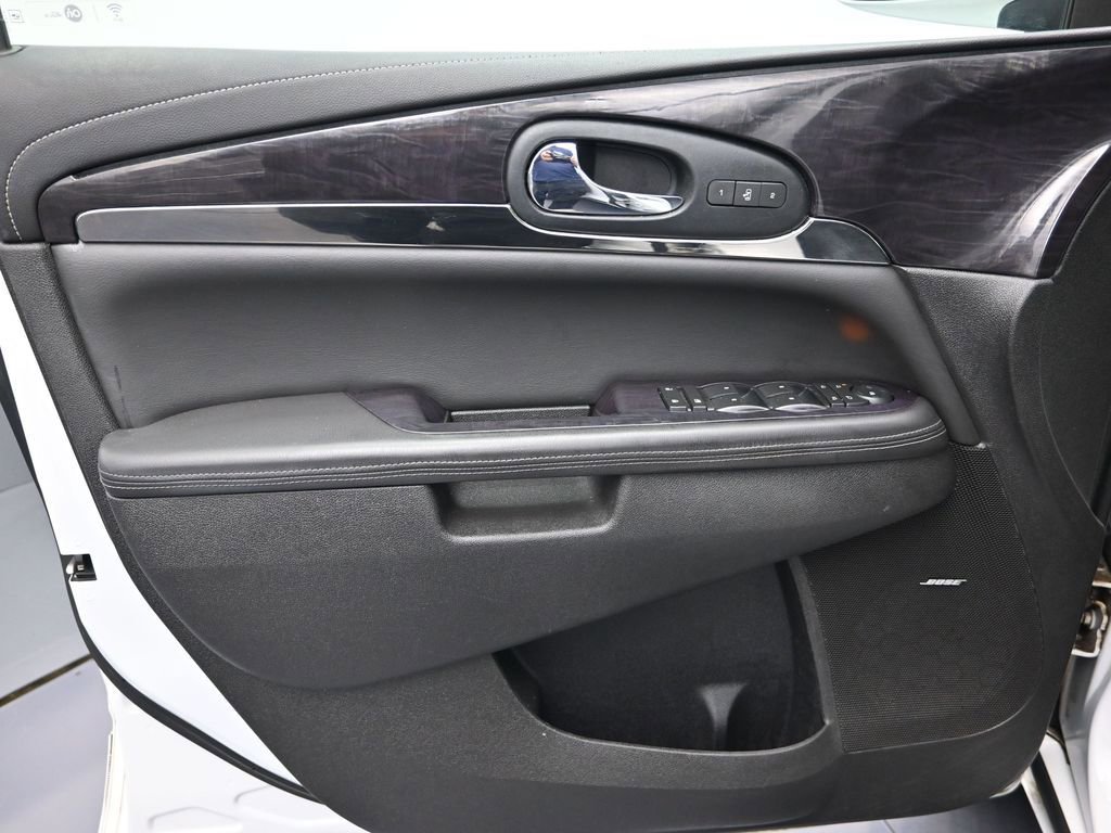 Used 2017 Buick Enclave Premium FWD image 13