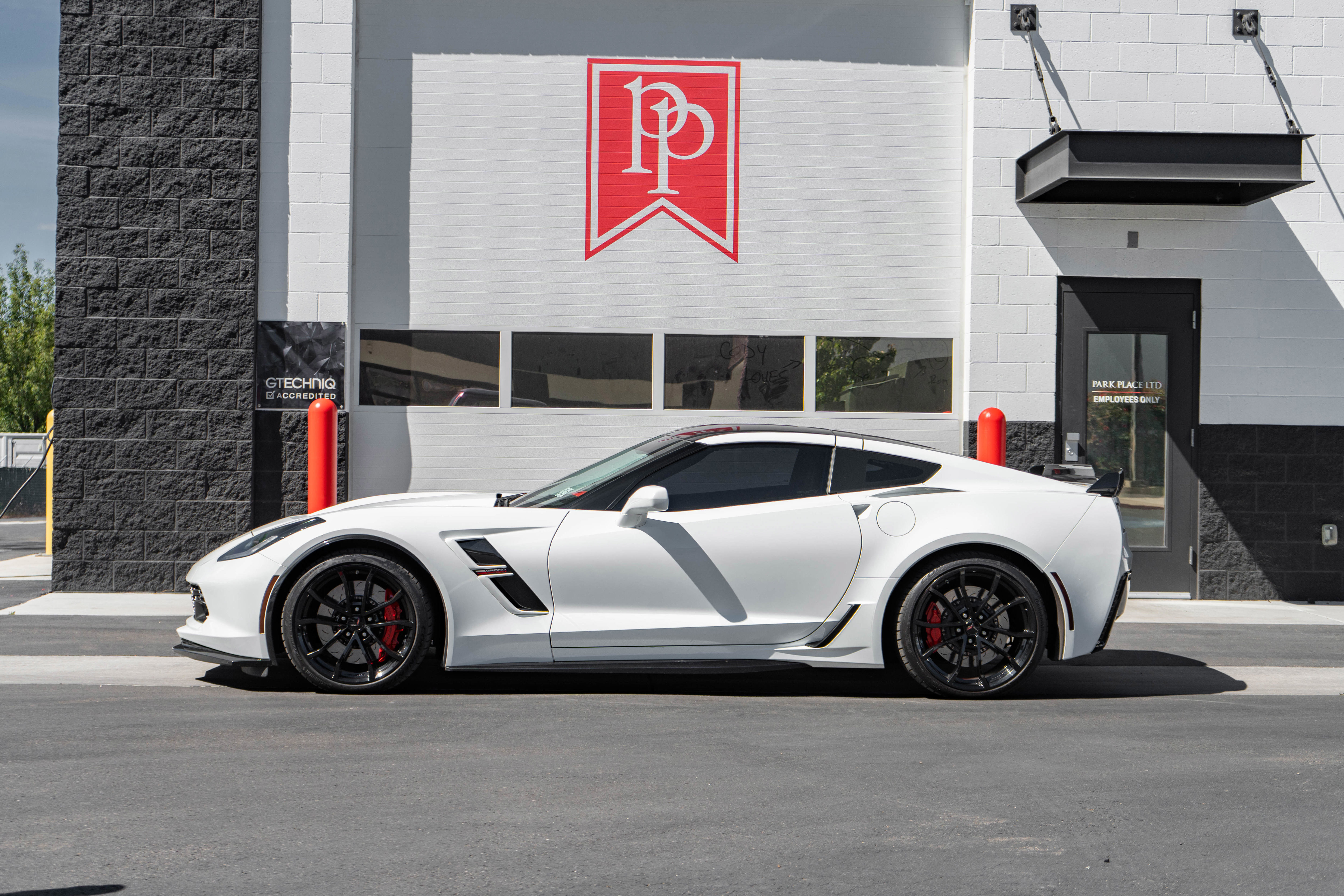 Used 2019 Chevrolet Corvette Grand Sport RWD image 36