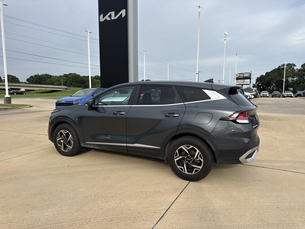 Certified 2024 Kia Sportage LX FWD image 28