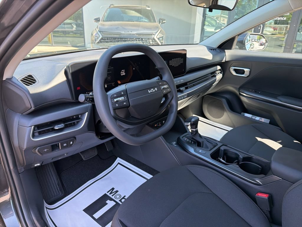 New 2026 Kia K4 FWD image 24