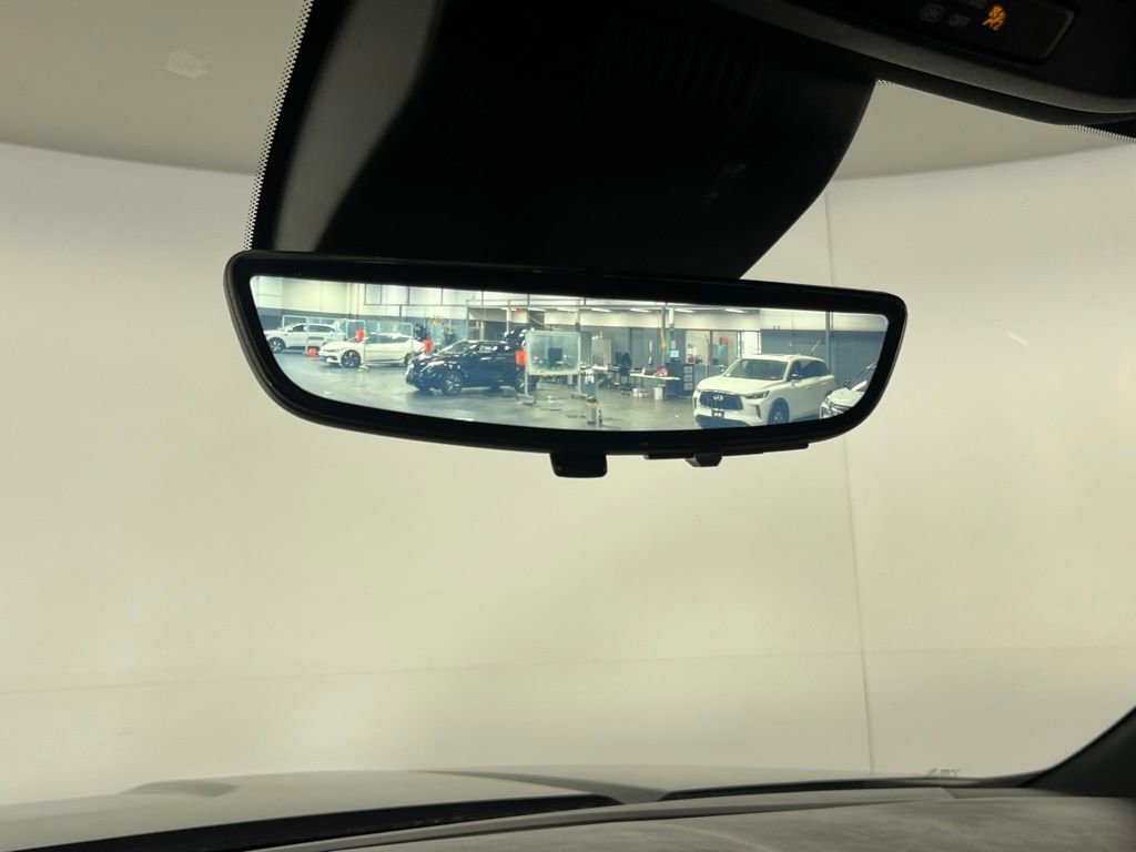 Used 2024 GMC Sierra 3500 AT4 w/ AT4 Premium Plus Package image 18