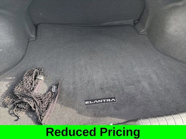 Used 2023 Hyundai Elantra SEL image 33