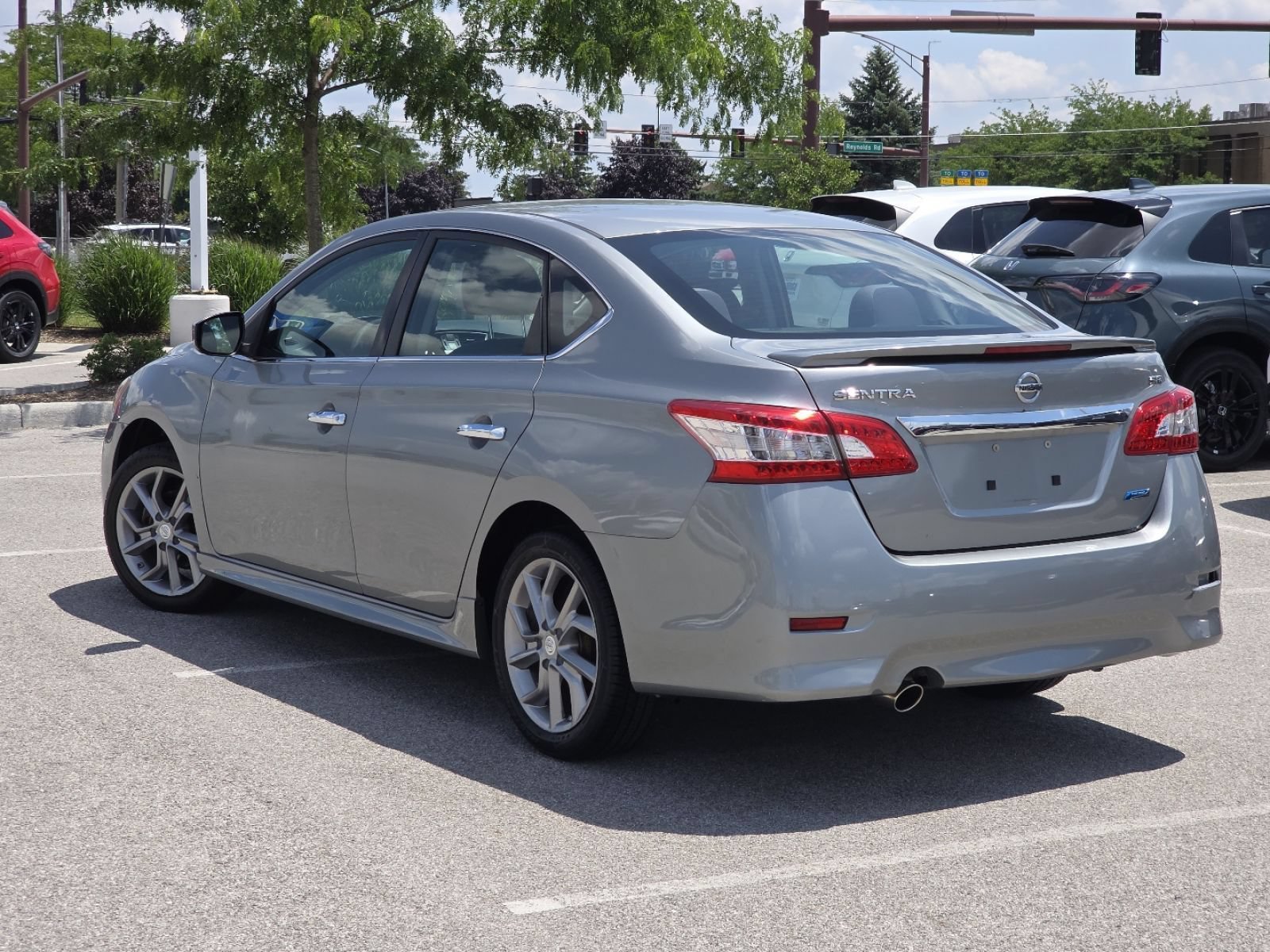 Used 2014 Nissan Sentra SR FWD image 8
