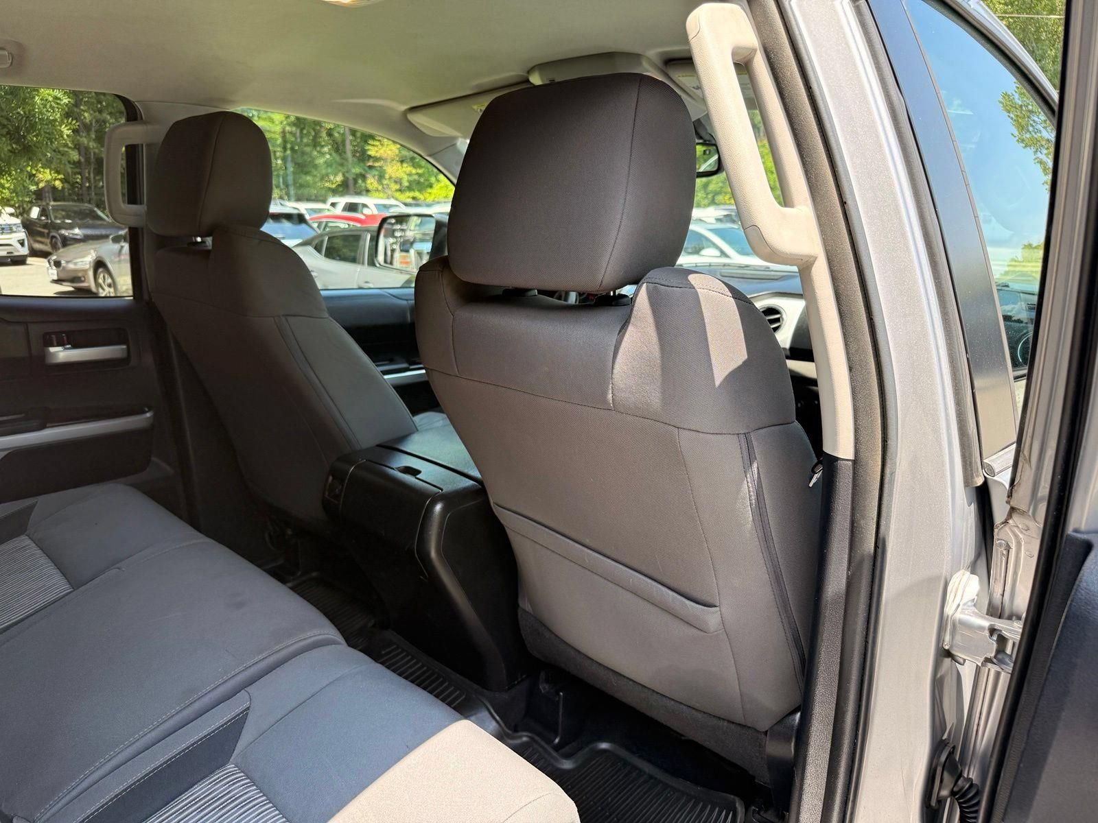 Used 2016 Toyota Tundra SR5 w/ SR5 Upgrade Package RWD image 25