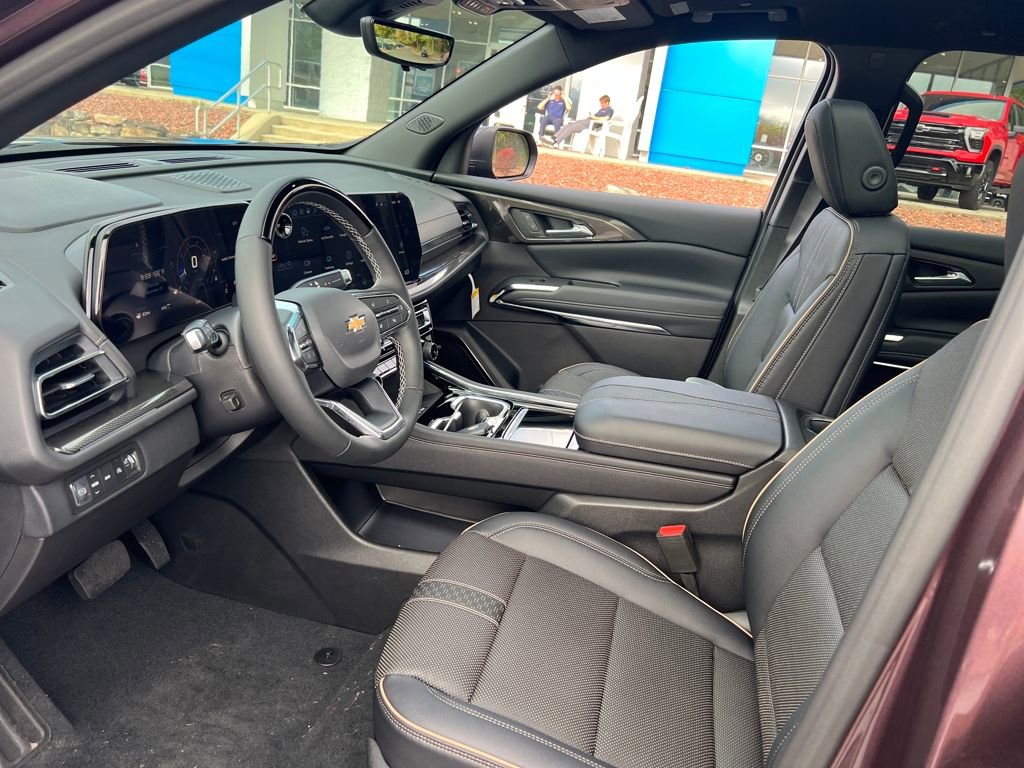 New 2026 Chevrolet Traverse High Country w/ LPO, Floor Liner Package image 35