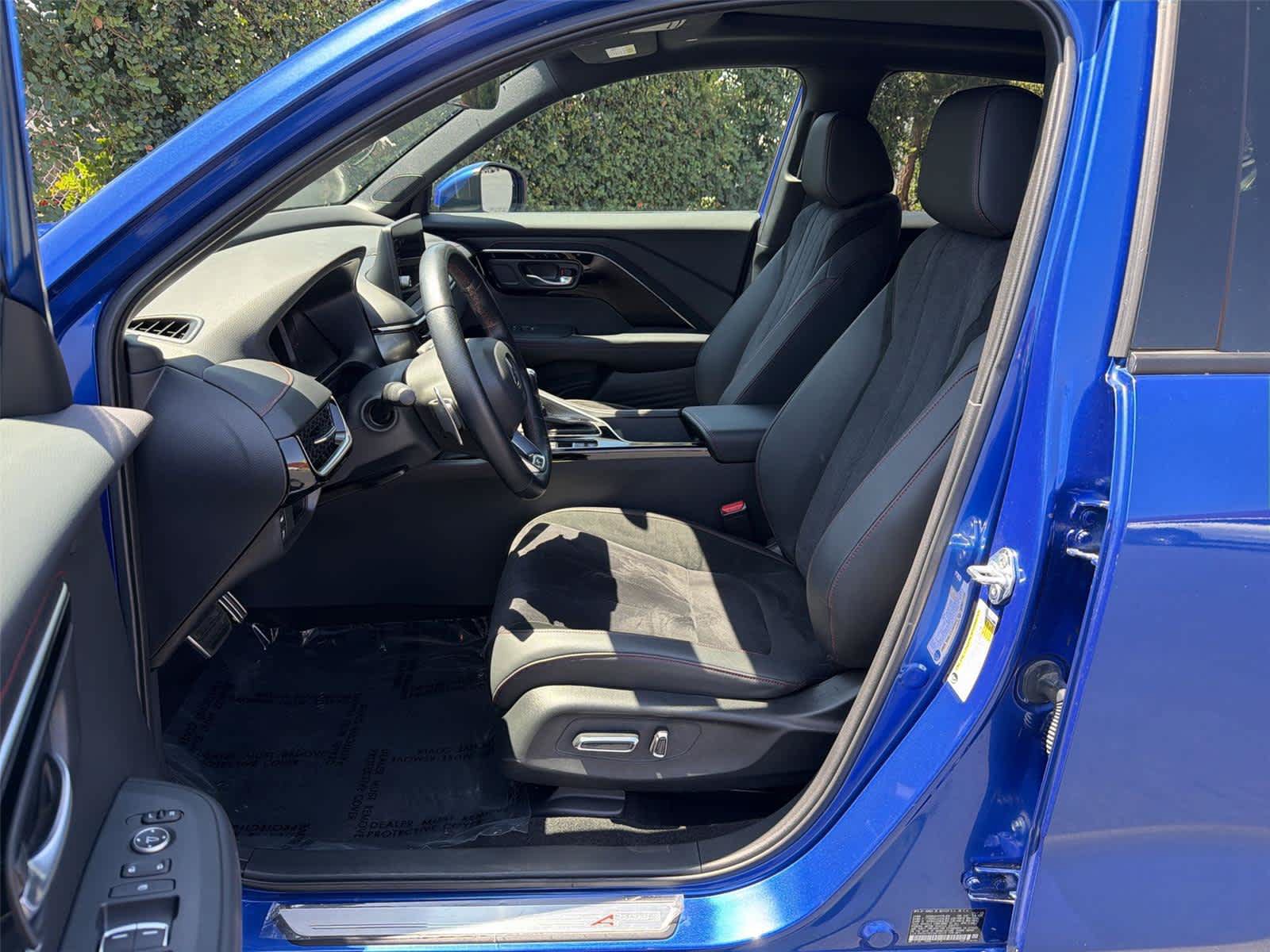 Certified 2025 Acura ADX A-Spec FWD image 12