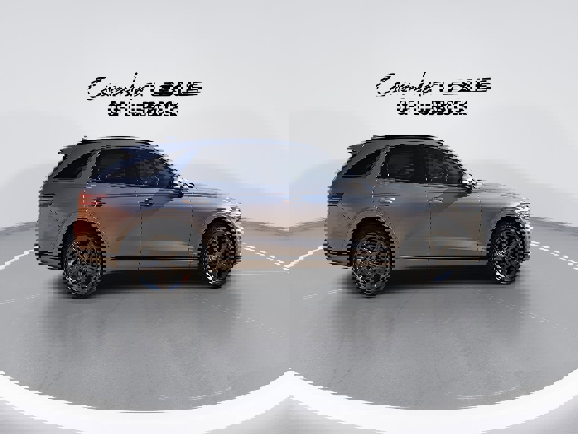 Used 2022 Genesis GV70 3.5T Sport w/ Sport Prestige Package AWD/4WD image 9