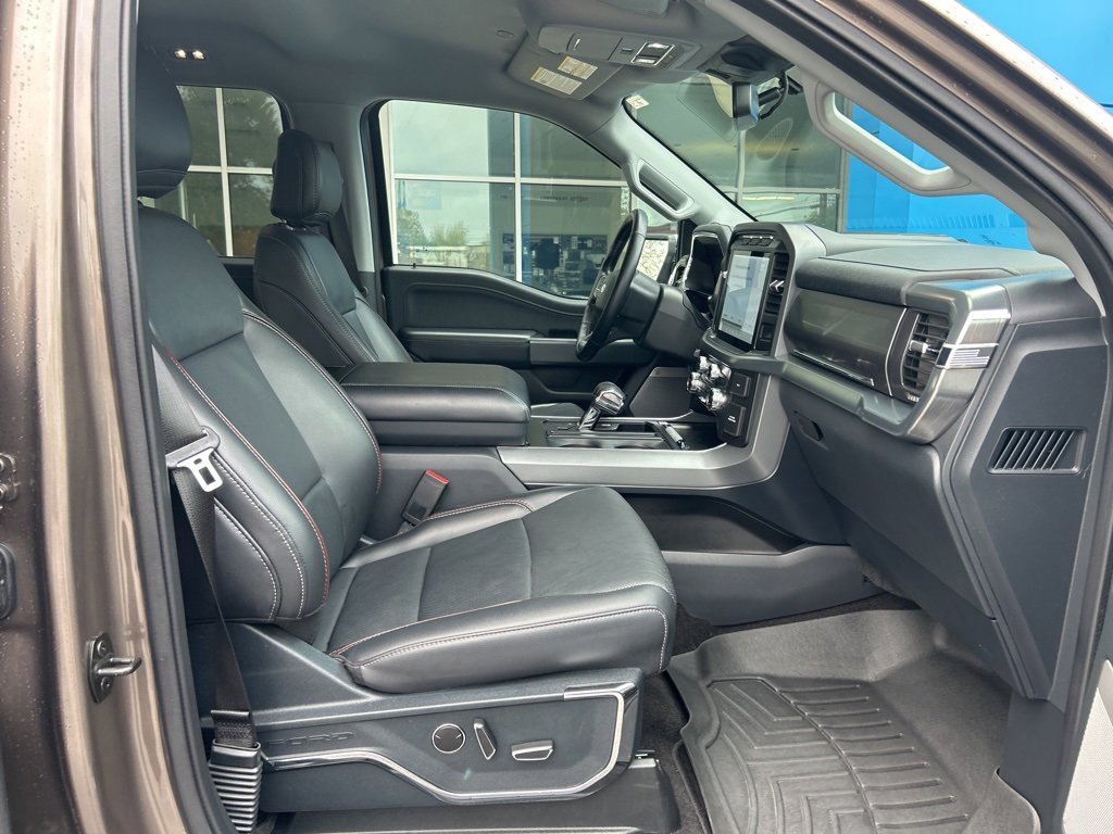 Used 2021 Ford F150 Lariat image 19