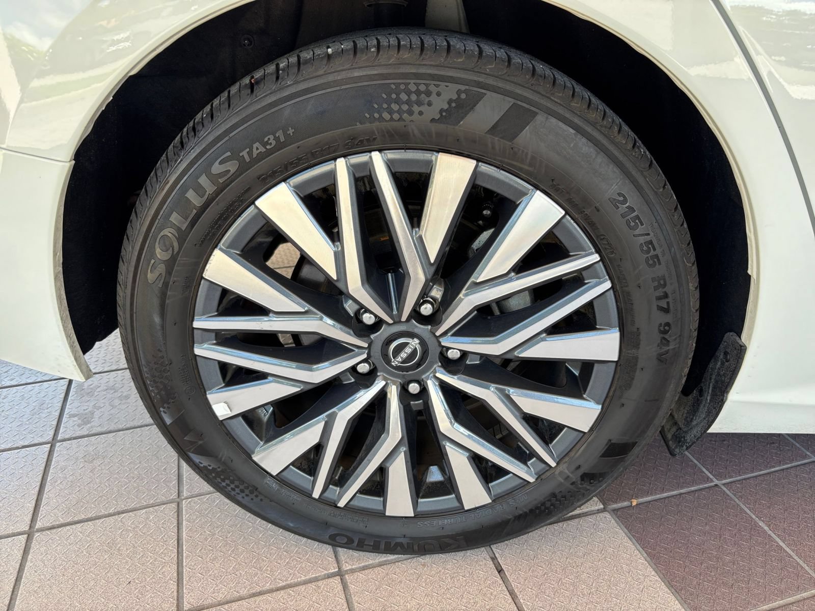 Used 2026 Nissan Altima 2.5 SV FWD image 25