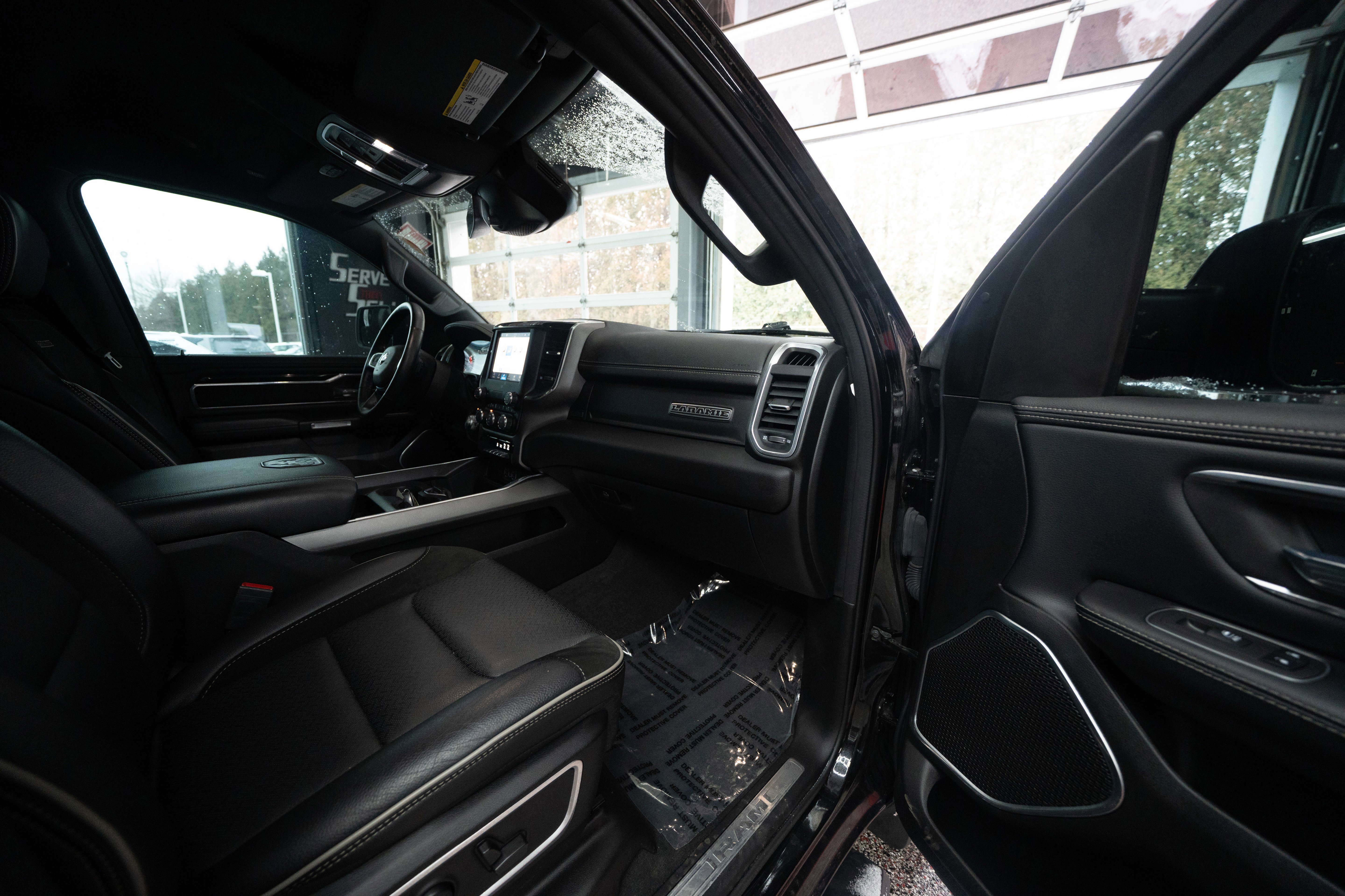 Used 2022 RAM 1500 Laramie w/ Sport Appearance Package image 24