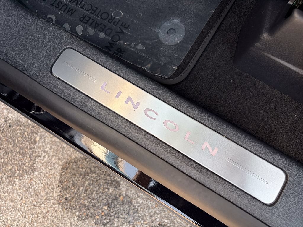 New 2026 Lincoln Aviator Reserve AWD/4WD image 14