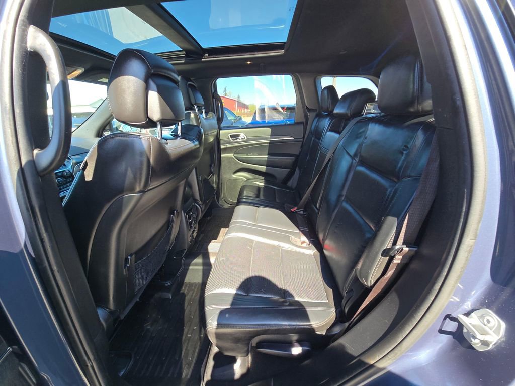 Used 2021 Jeep Grand Cherokee Limited w/ Premium Lighting Group AWD/4WD image 12