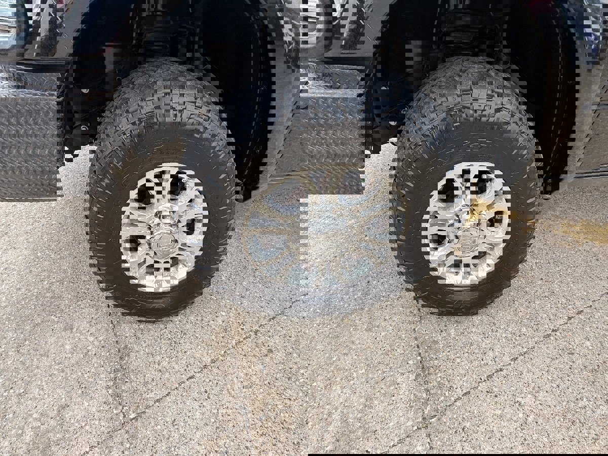 Used 2018 RAM 3500 Laramie Longhorn w/ Longhorn Southfork Package image 11