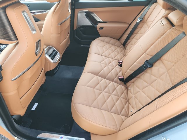 Used 2026 BMW 740i xDrive AWD/4WD image 26