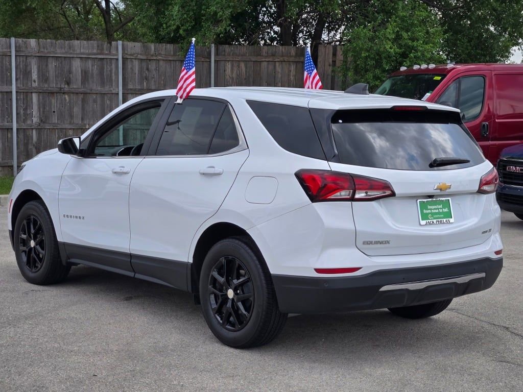 Used 2023 Chevrolet Equinox LT w/ Driver Convenience Package image 14