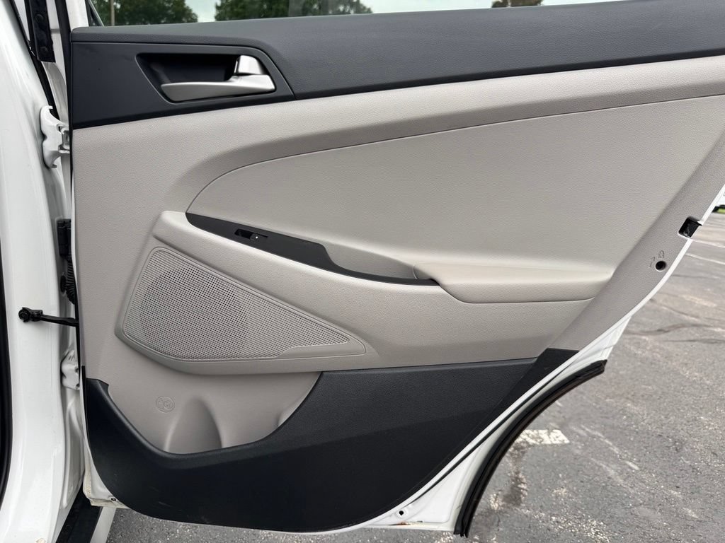 Used 2018 Hyundai Tucson Value w/ Cargo Package AWD/4WD image 27