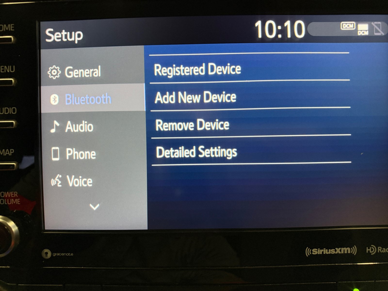 Used 2022 Toyota Highlander LE FWD image 17