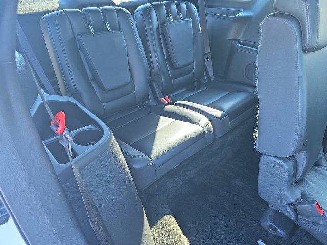 Used 2013 Ford Explorer XLT AWD/4WD image 14