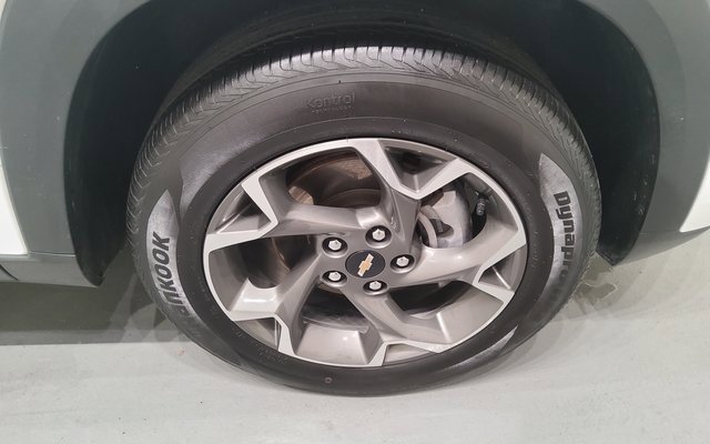 Used 2024 Chevrolet Trax LT image 37