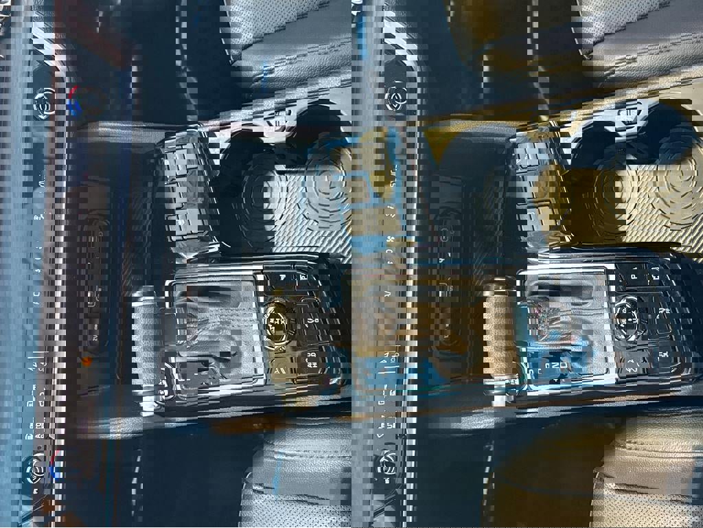 Used 2025 Kia Sportage X-Line w/ Premium Package image 25