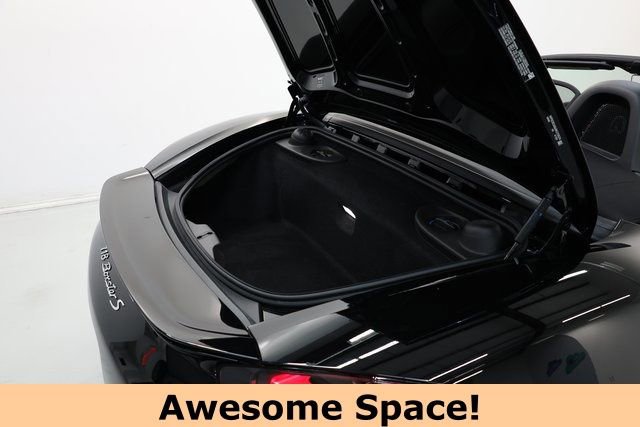 Used 2024 Porsche 718 Boxster S RWD image 41
