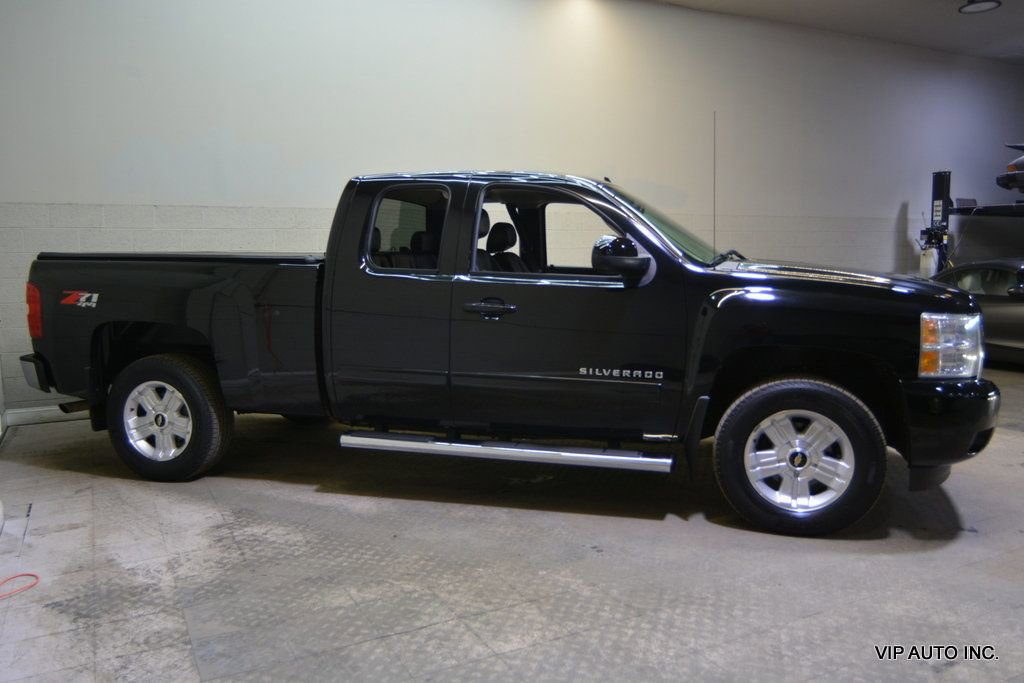 Used 2011 Chevrolet Silverado 1500 LTZ w/ LTZ Plus Package AWD/4WD image 29