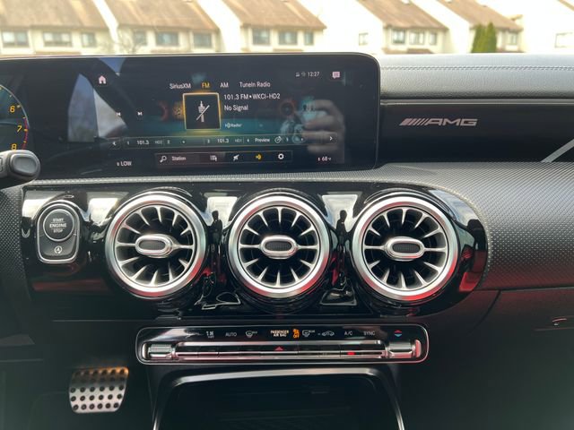 Used 2021 Mercedes-Benz A 35 AMG 4MATIC image 24