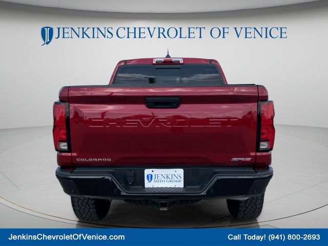 Used 2024 Chevrolet Colorado ZR2 w/ ZR2 Convenience Package III AWD/4WD image 5