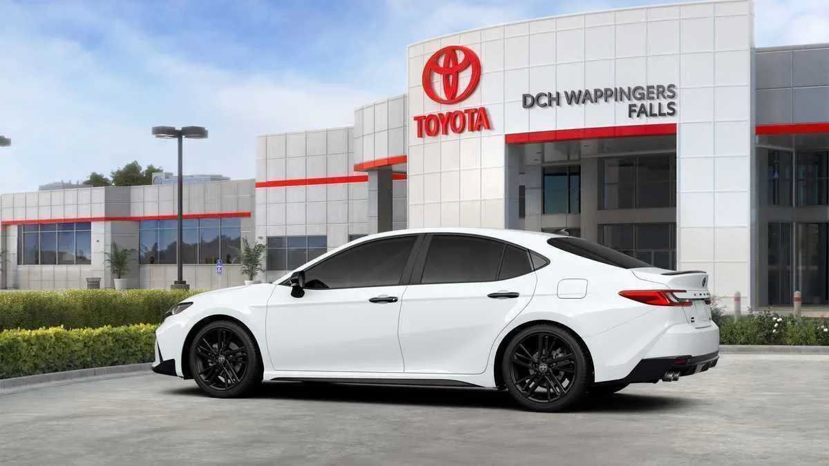 New 2026 Toyota Camry Hybrid w/ Convenience Package AWD/4WD image 7