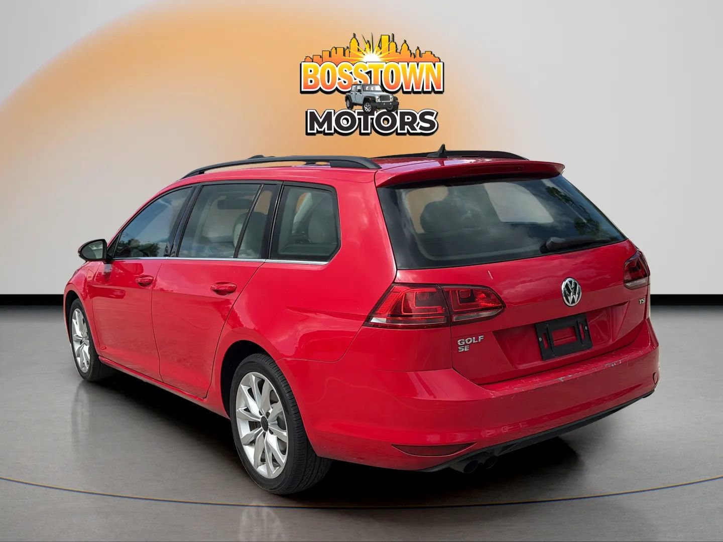 Used 2016 Volkswagen Golf SE FWD image 5