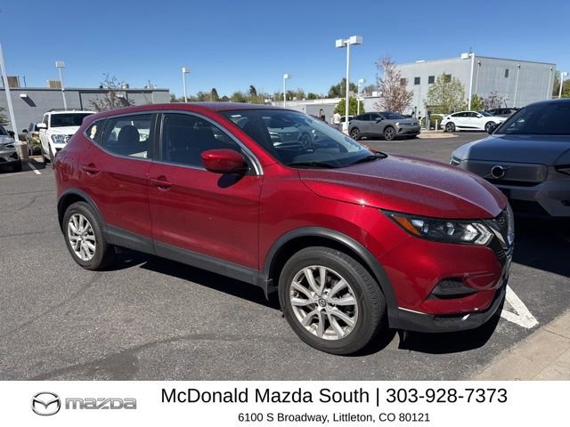 Used 2020 Nissan Rogue Sport S w/ Appearance Package AWD/4WD image 2