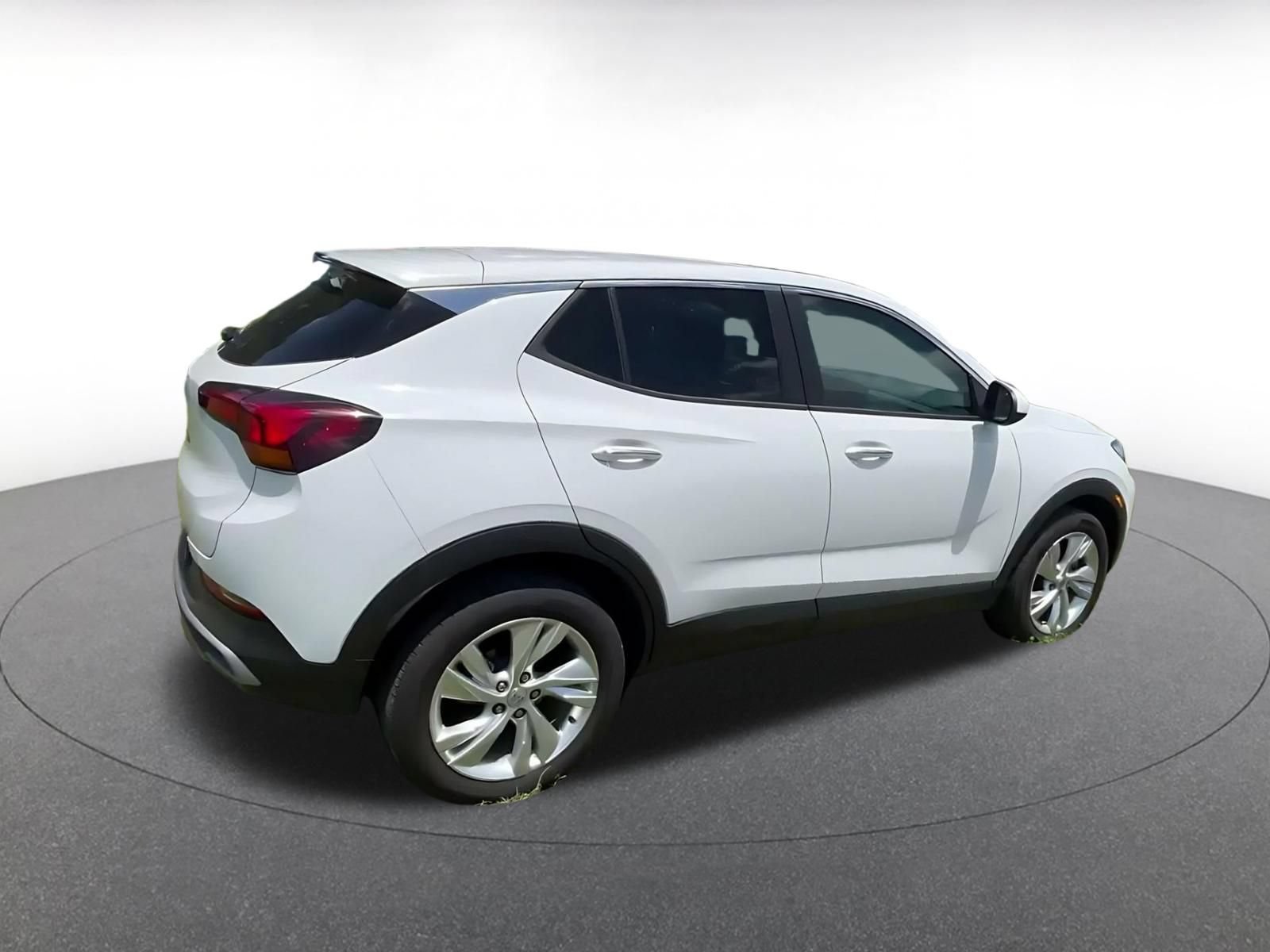 Used 2025 Buick Encore GX Preferred AWD/4WD image 14