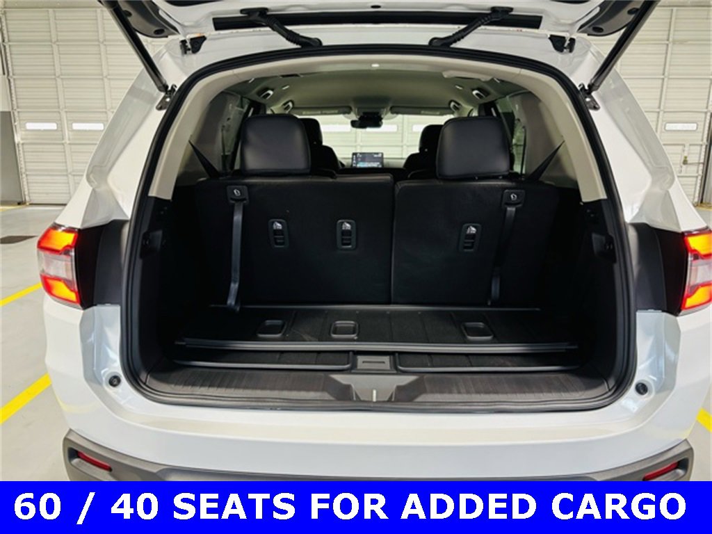 New 2025 Honda Pilot EX-L image 11