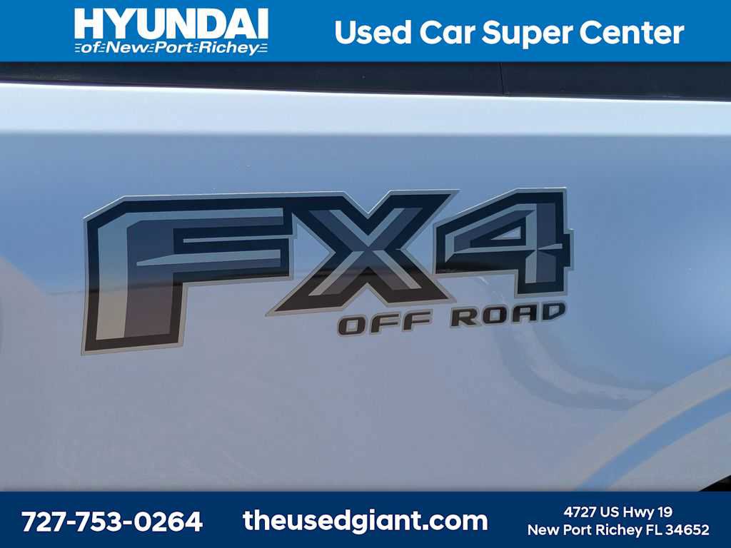 Used 2025 Ford Maverick XLT w/ XLT Luxury Package AWD/4WD image 13