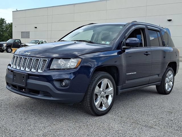 Used 2014 Jeep Compass Latitude AWD/4WD image 5