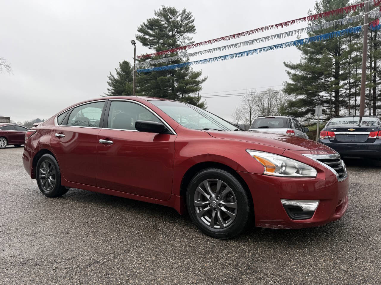 Used 2015 Nissan Altima 2.5 S w/ Sport Value Package image 5