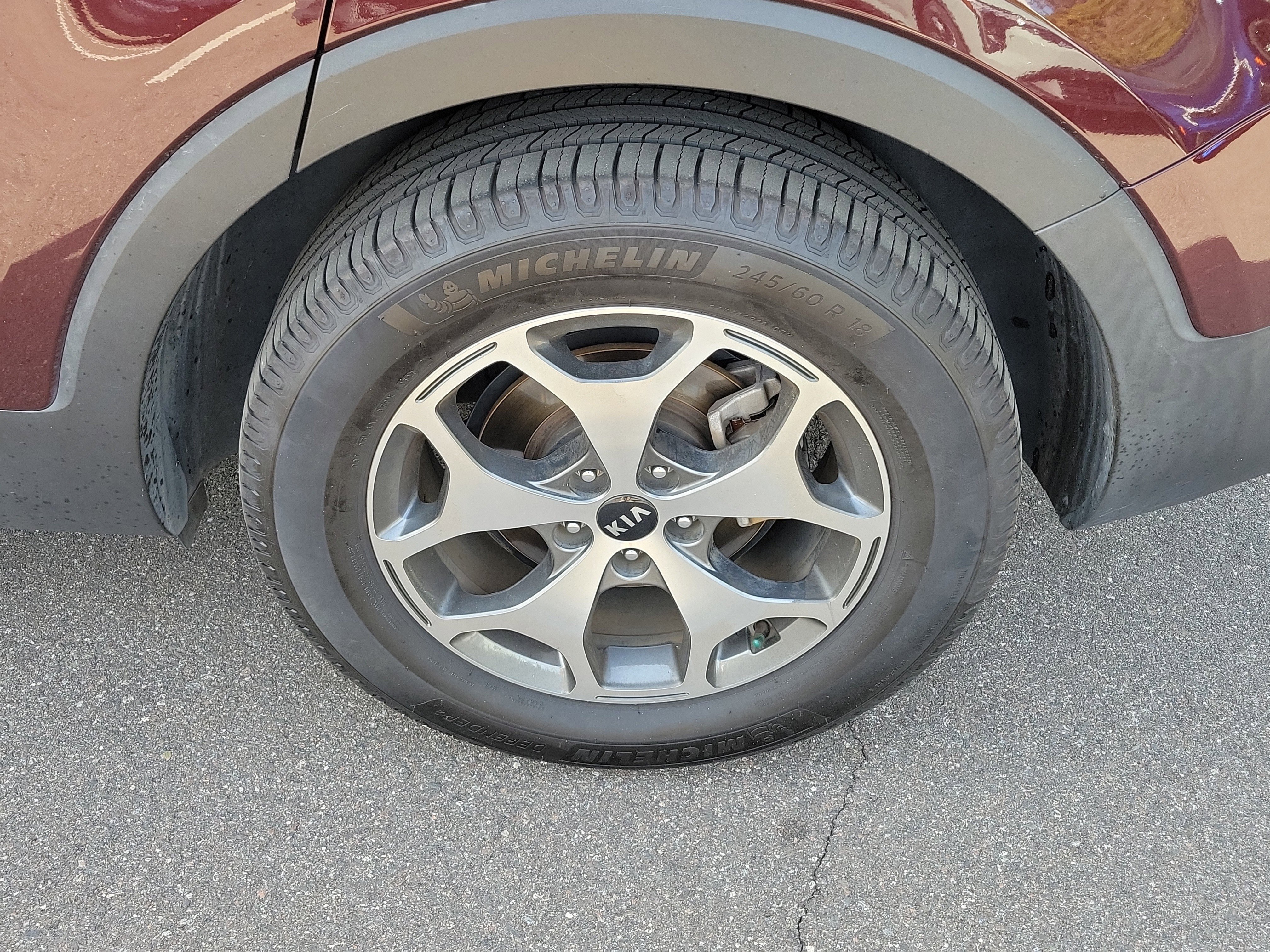 Used 2020 Kia Telluride EX image 40