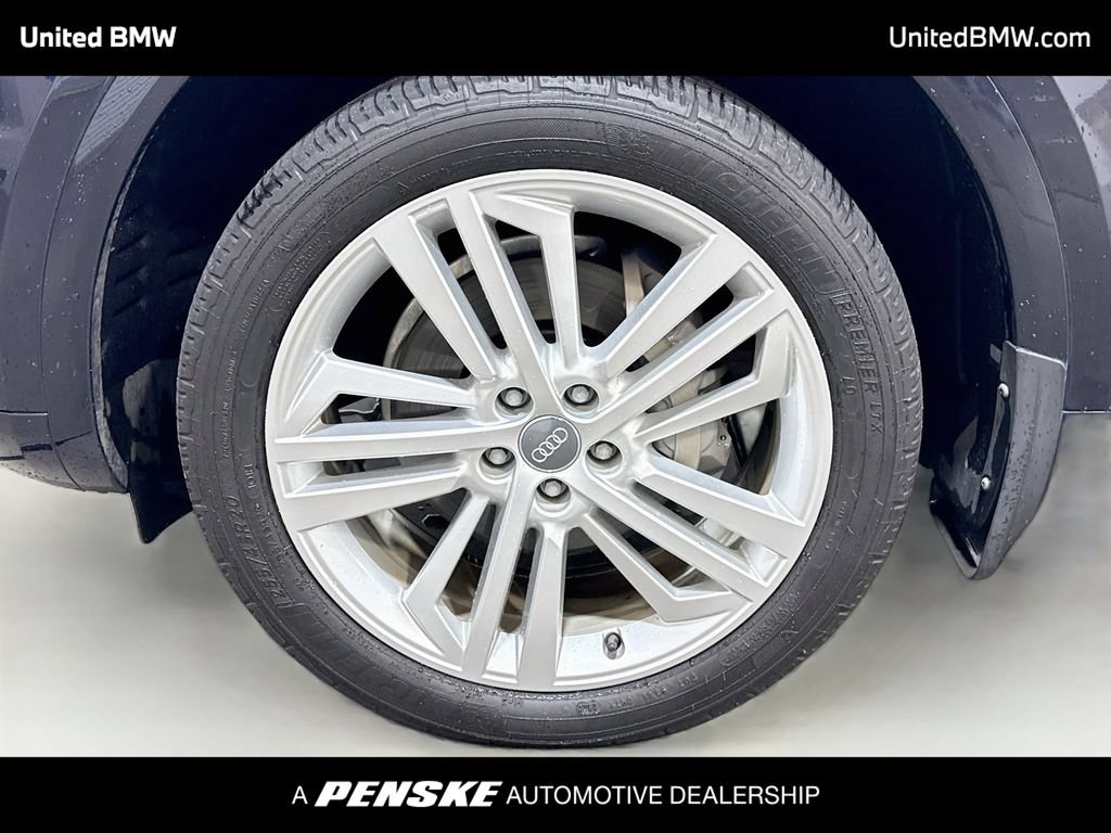 Used 2018 Audi Q5 2.0T Premium Plus AWD/4WD image 2