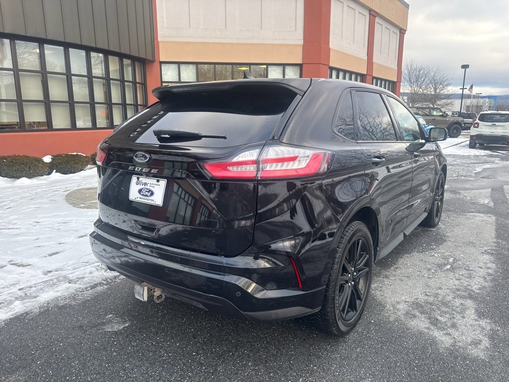 Used 2023 Ford Edge ST-Line w/ Class II Trailer Tow Package image 7