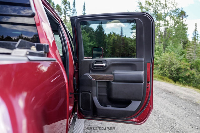 Used 2022 Chevrolet Silverado 3500 High Country AWD/4WD image 40