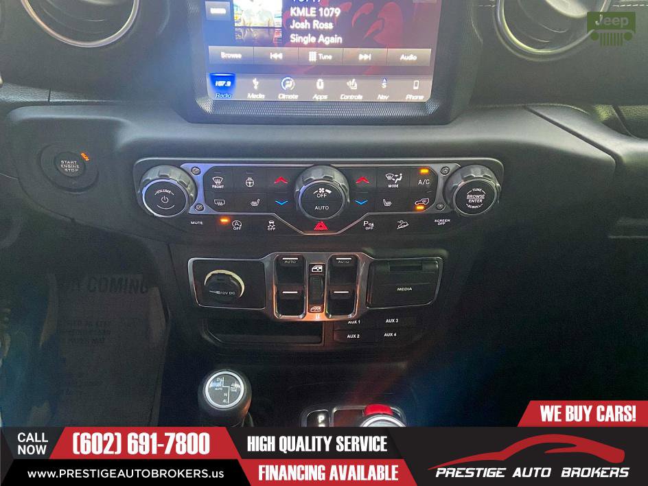 Used 2019 Jeep Wrangler Unlimited Sahara image 46