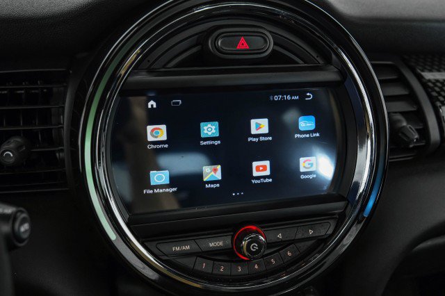 Used 2015 MINI Cooper S FWD image 29