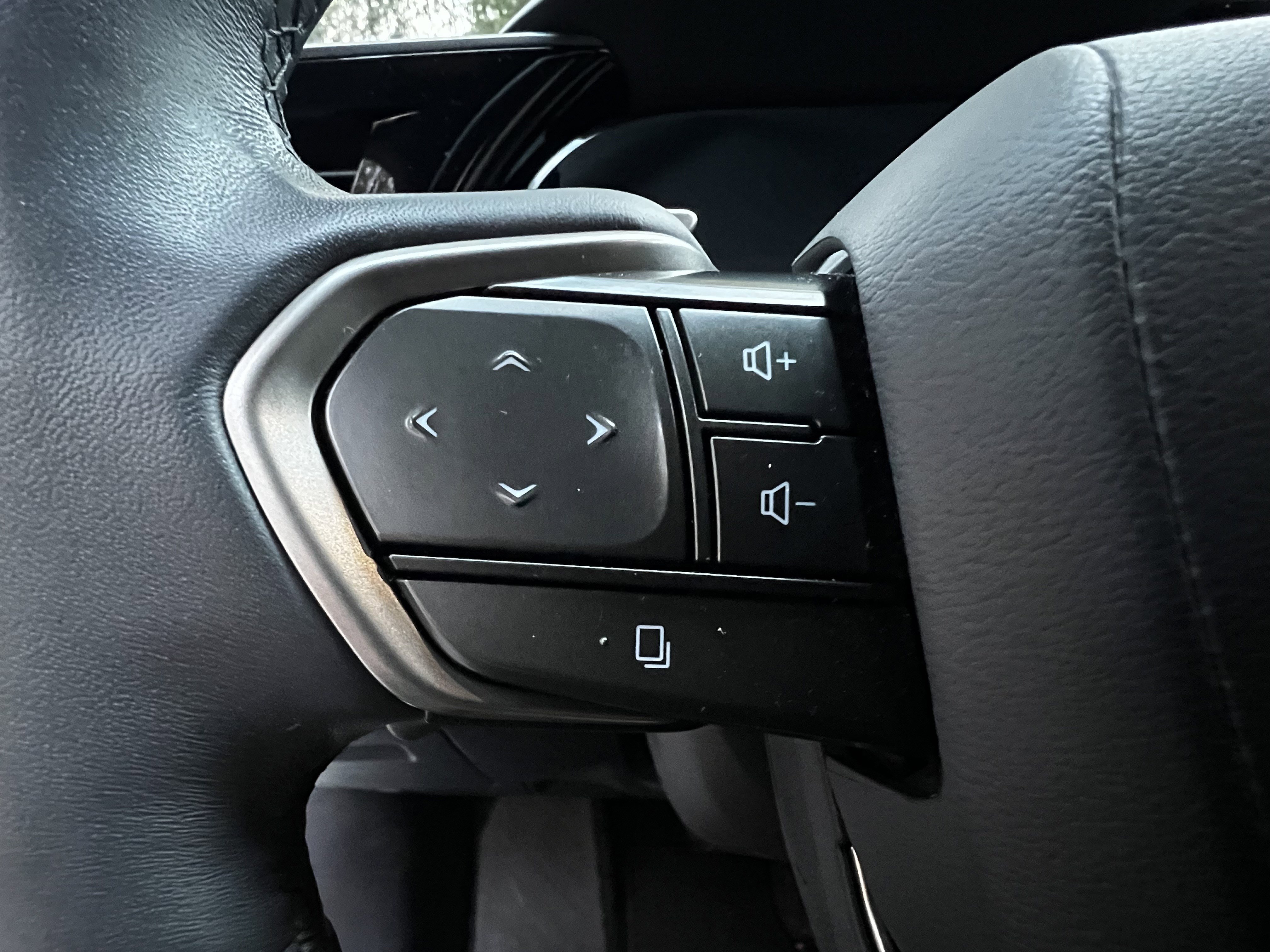 Used 2023 Lexus RX 350 Premium Plus image 19