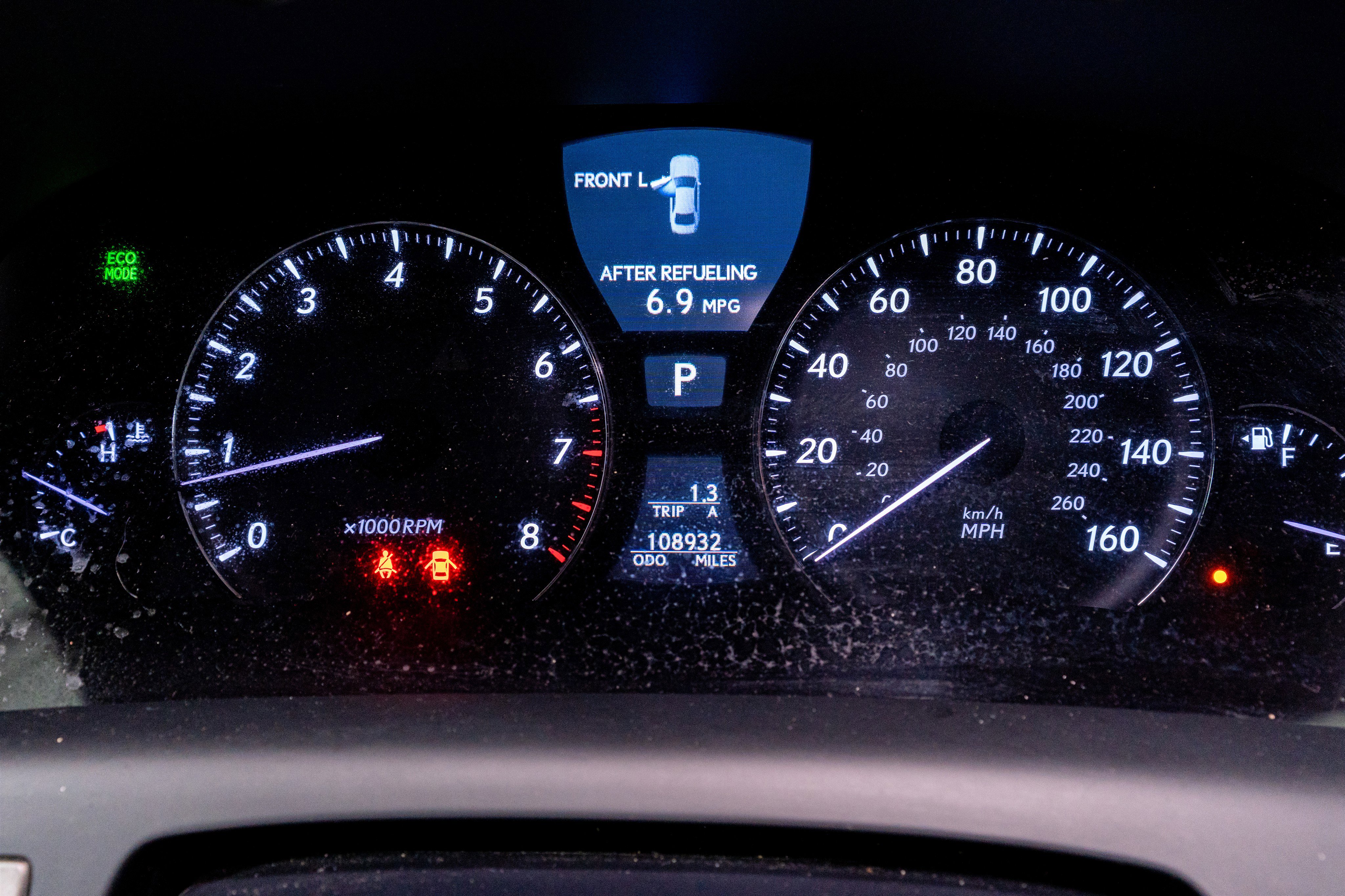 Used 2012 Lexus LS 460 w/ Comfort Pkg image 27