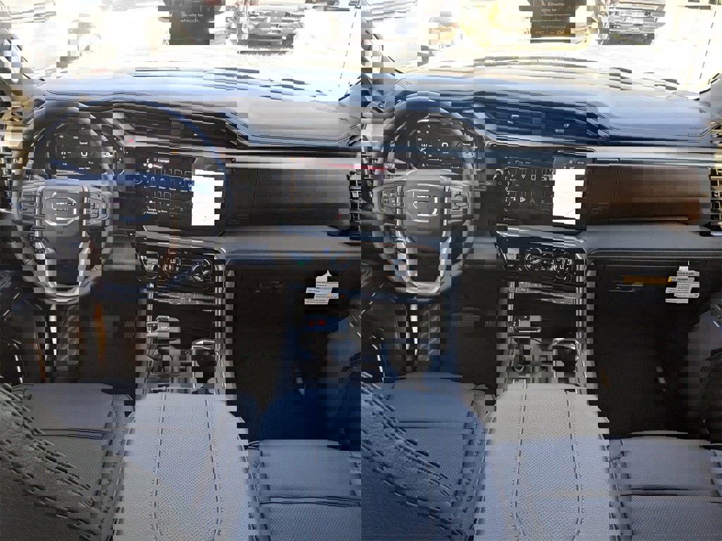 New 2026 GMC Sierra 1500 Denali w/ Denali Reserve Package image 15