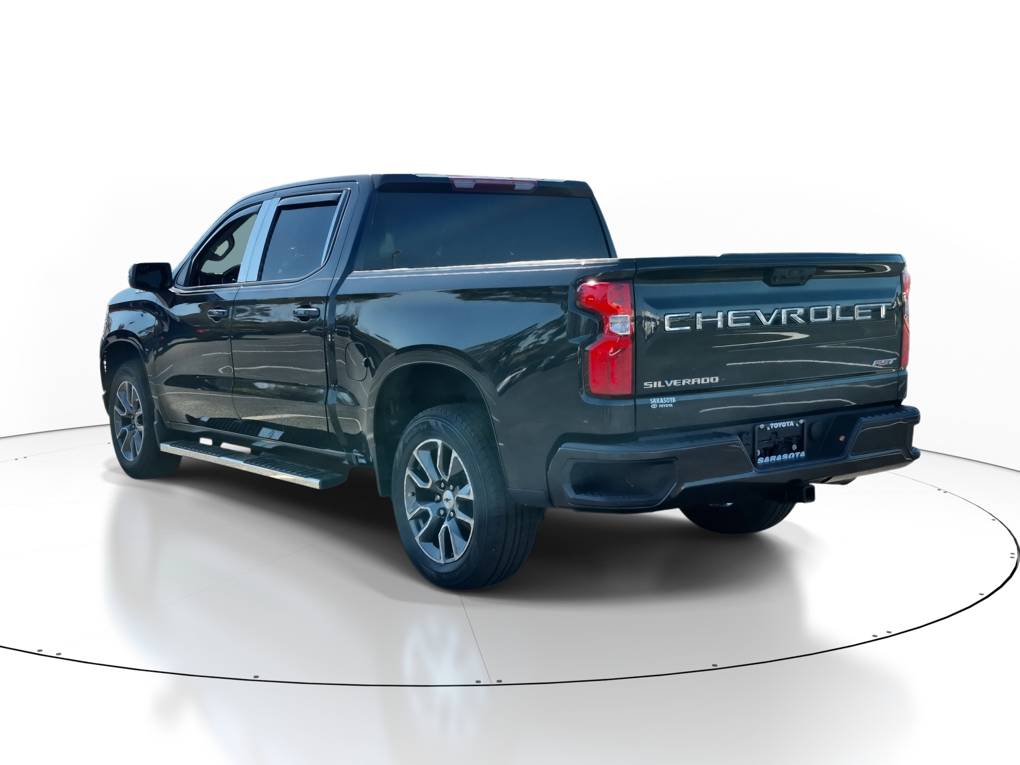 Used 2022 Chevrolet Silverado 1500 RST image 4