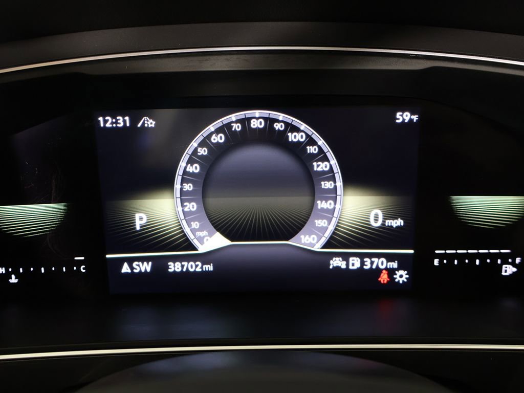 Used 2022 Volkswagen Tiguan SE R-Line image 42